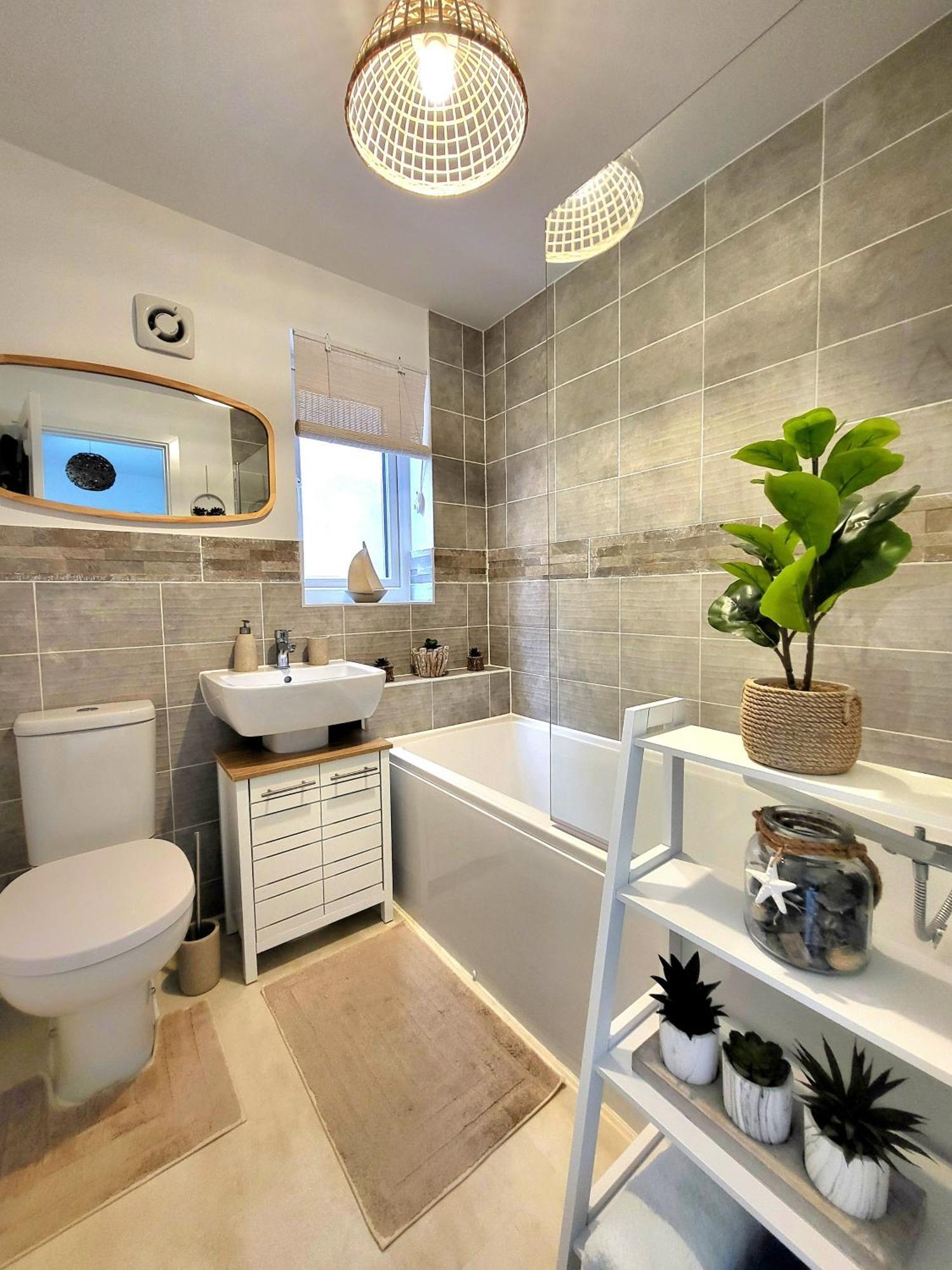 Seaside Beach Themed Home With Garden And Driveway Lytham St Annes Buitenkant foto
