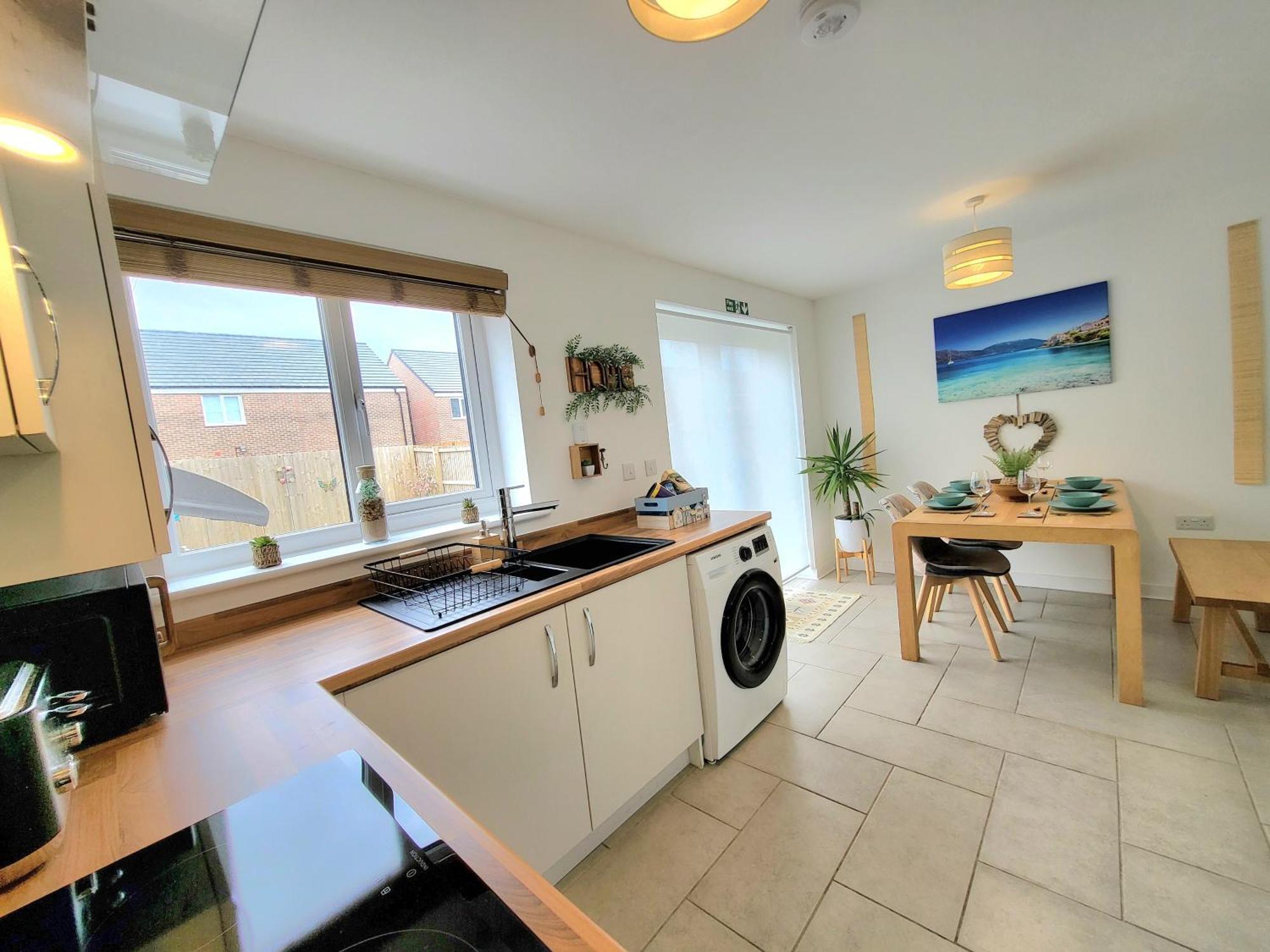 Seaside Beach Themed Home With Garden And Driveway Lytham St Annes Buitenkant foto